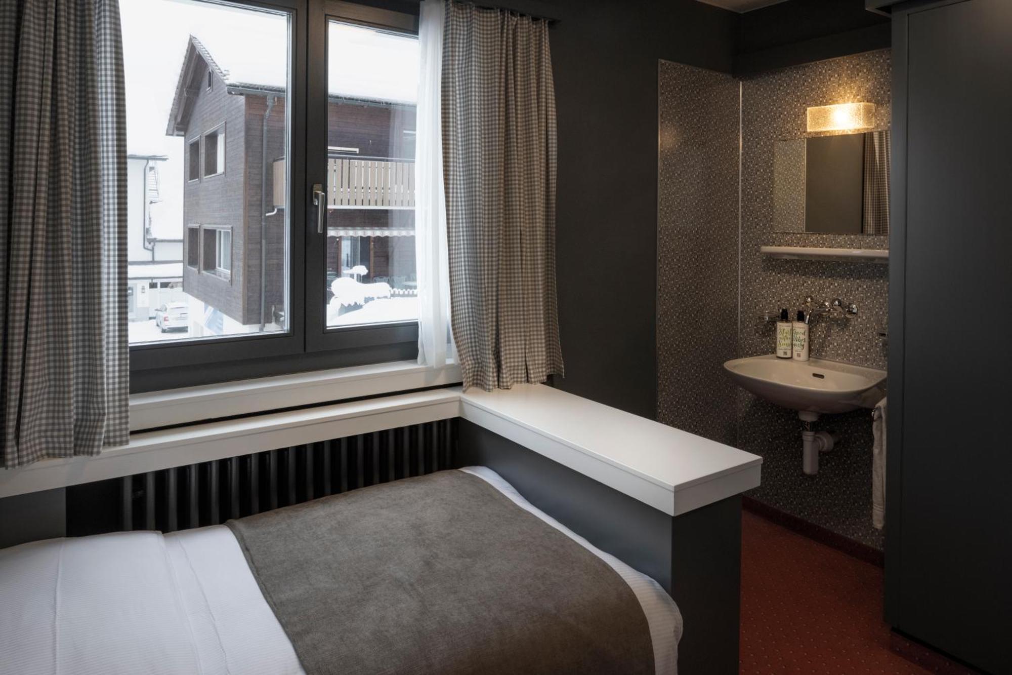 Hotel Bergidyll - Riders Haven Self Check-In Hotel Andermatt Zewnętrze zdjęcie